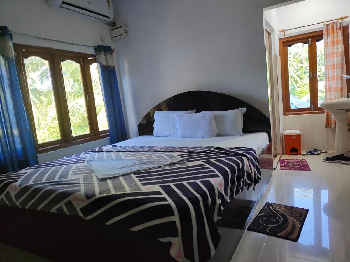 Hotel Highness Sea Rock Sitapur Luaran gambar