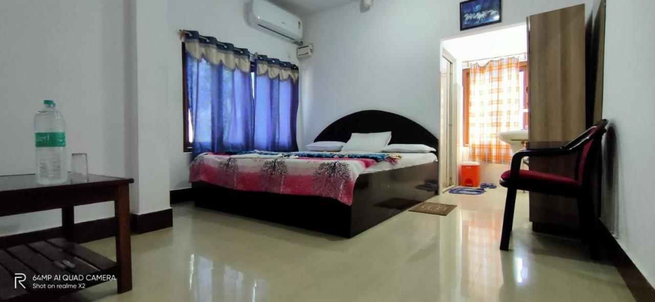 Hotel Highness Sea Rock Sitapur Luaran gambar